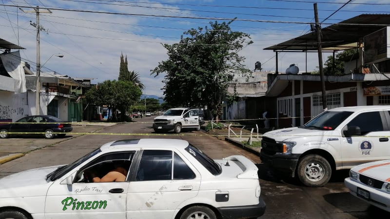 URUAPAN Localizan cadáver encobijado en la colonia El Colorín 2