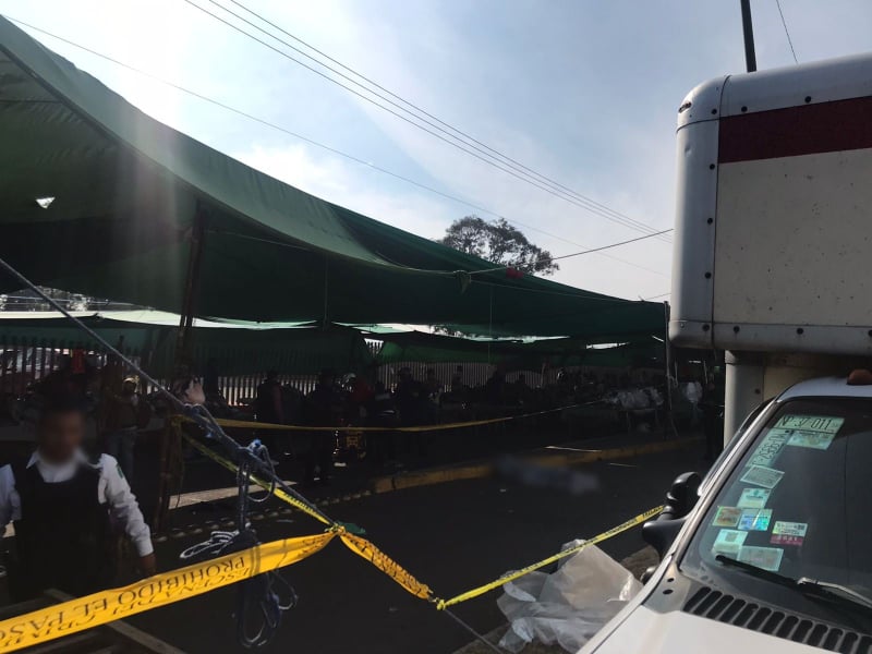 MORELIA Balean a 2 personas en tianguis del antiguo recinto ferial de Morelia 5