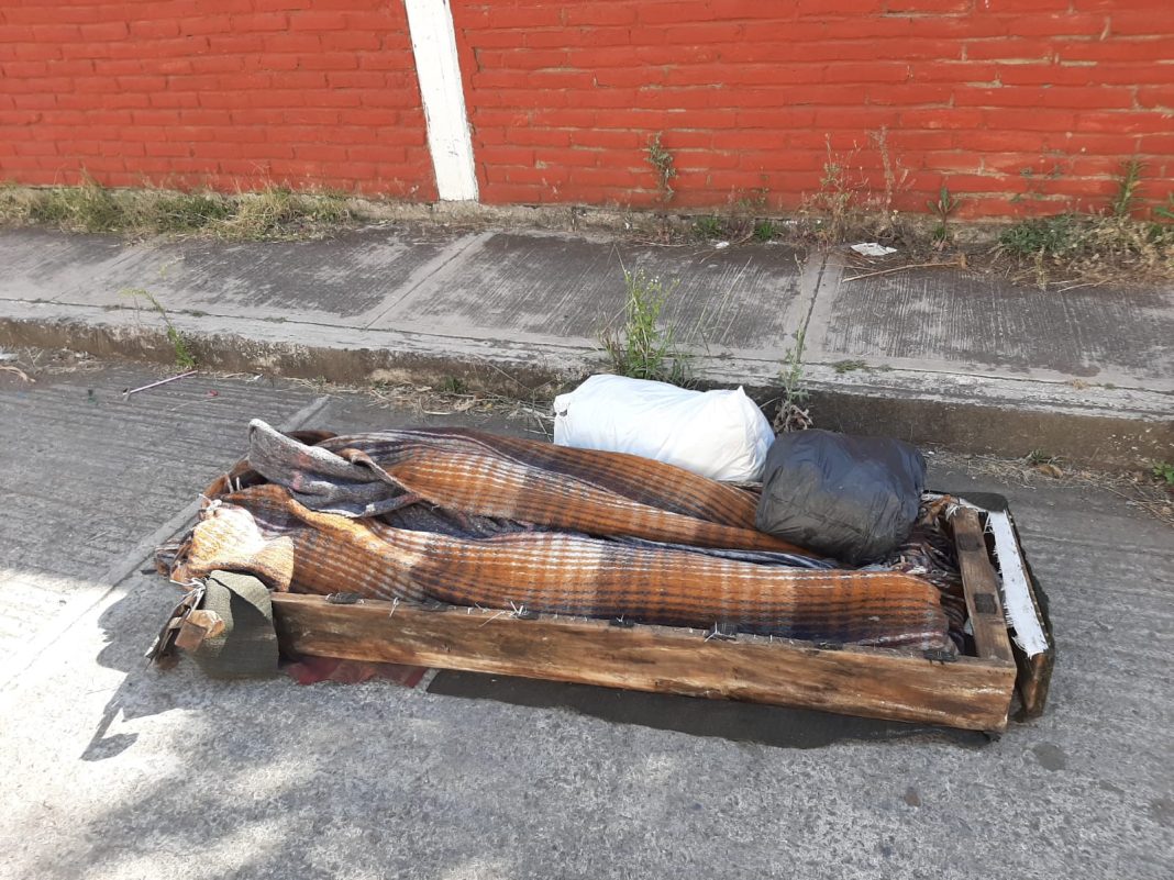 ZAMORA Abandonan un cadáver encobijado y dentro de una caja de madera en Zamora 2