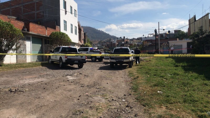 MORELIA Hallan a hombre ejecutado dentro de camioneta al oriente de Morelia 1