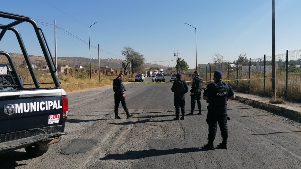 MORELIA Encuentran cadáver baleado al lado de la UTM 3
