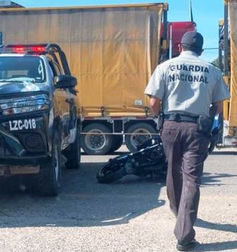 Motociclista termina herido 0111