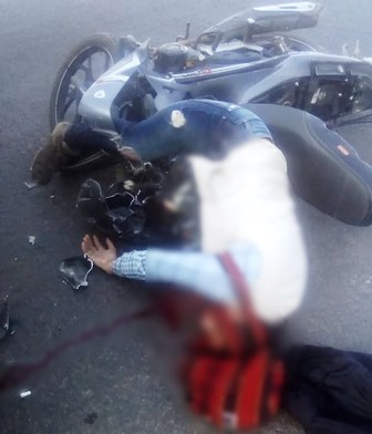 Motociclista queda herido 1211