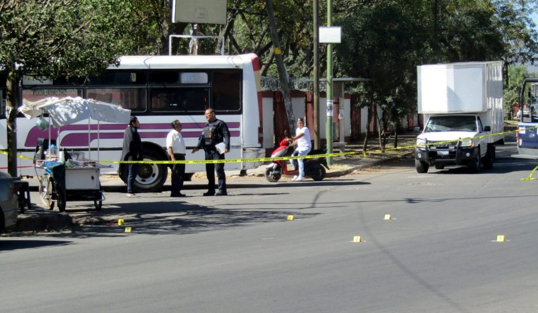 ZAMORA Taquero muere tras ser baleado en su puesto frente al CBTis 52 de Zamora 1