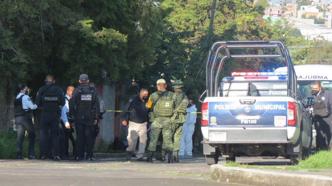 MORELIA Hallan 3 personas asesinadas al sur de Morelia 13