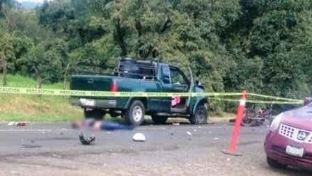 Motociclista muere al 1710