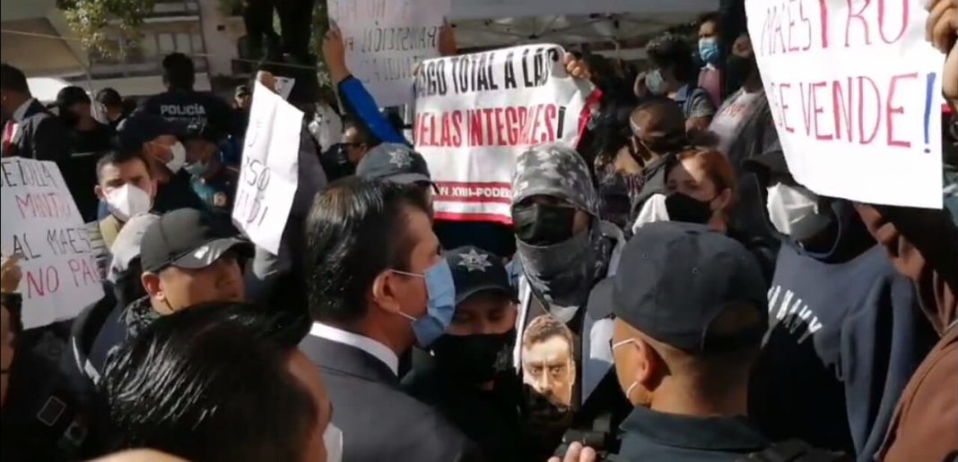 CNTE URUAPAN 2110