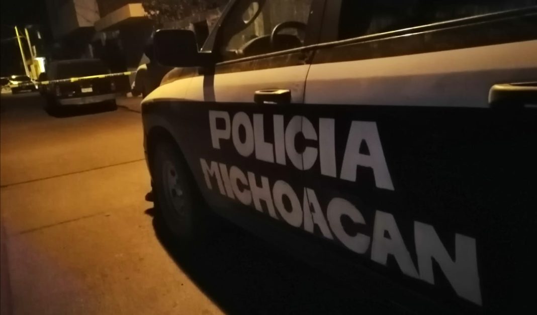URUAPAN Pistoleros irrumpen en vivienda y balean a pareja