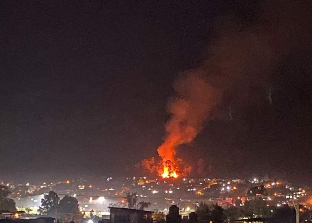 URUAPAN Controlado incendio en el cerro de La Cruz 3