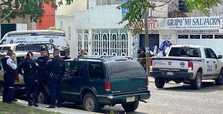 Hombre es asesinado 1006 Hombre es asesinado 1006