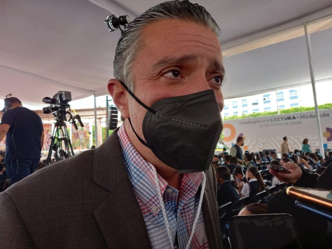 LUIS NAVARRO 220622