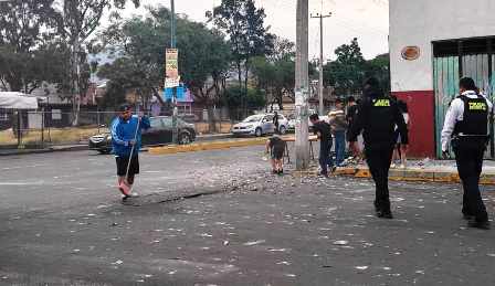 Estalla puesto de venta de pirotecnia en Morelia