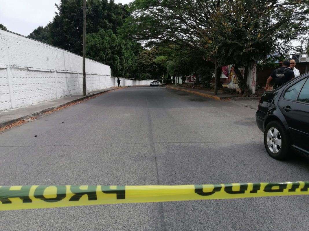 URUAPAN Taxista es ultimado a tiros en la 22 de Octubre