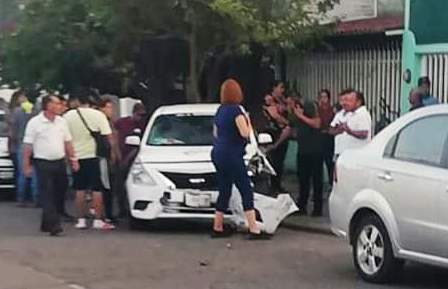 Persiguen y matan 1704 Persiguen y matan 1704