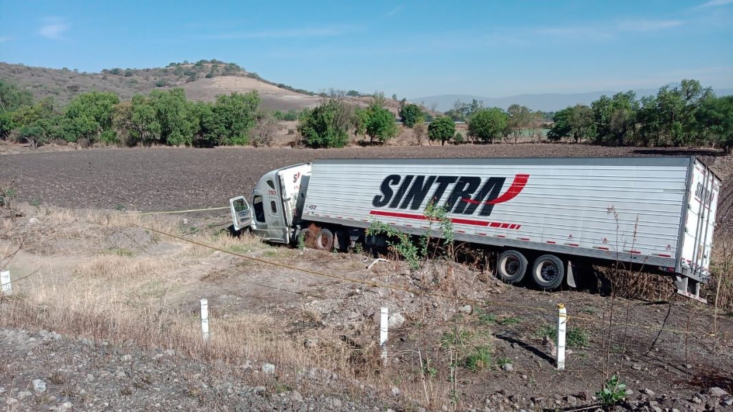 TRAILER SAL