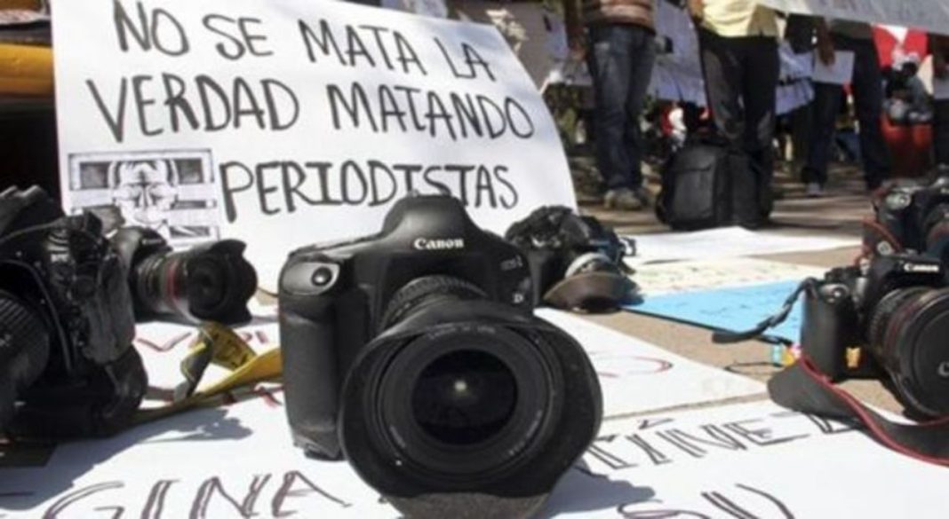 PERIODISTAS