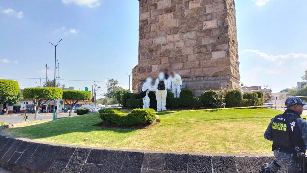 MUERTO OBELISCO