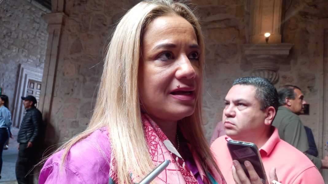 THELMA ENTREVISTA