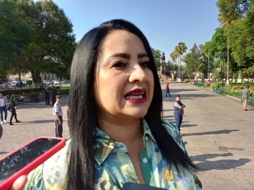 GLADYS BUTANDA