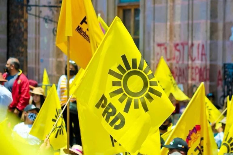 Interventor del INE, asume bienes del PRD en Michoacán