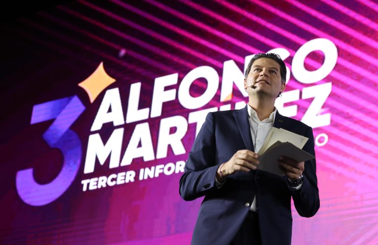 Espectacular Tercer Informe de Gobierno de Alfonso Martínez