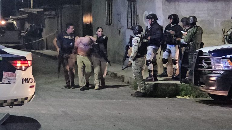 Agentes de la FGE son agredidos a balazos en la Lomas del Durazno; hay 3 detenidos