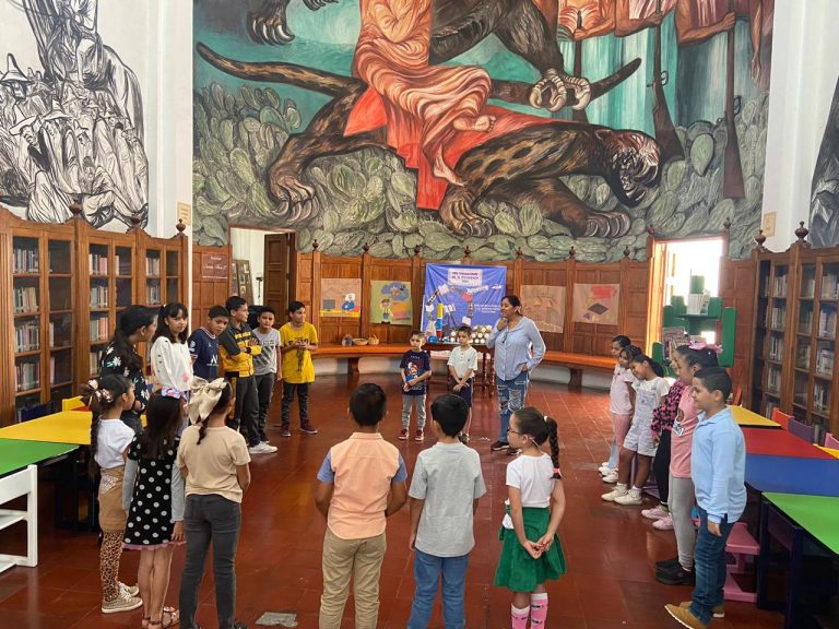 Participan casi 8 mil personas en talleres de Mis vacaciones en la biblioteca