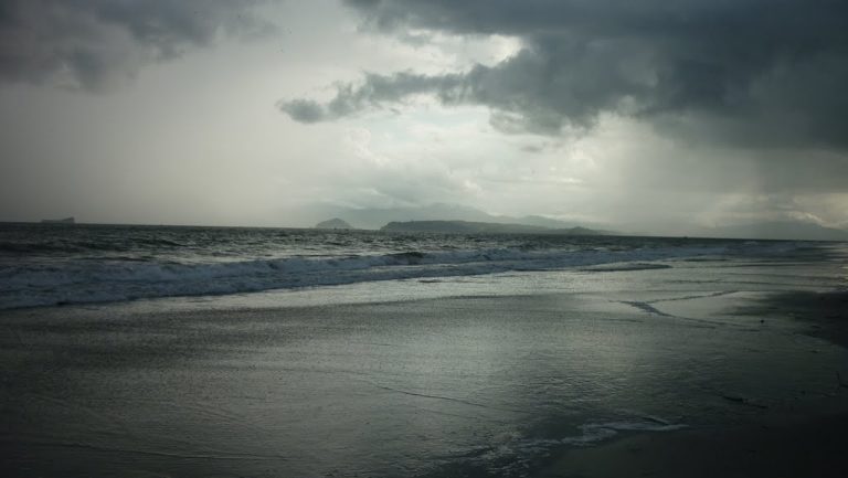 La tormenta Dalila dejó algunos daños en la costa