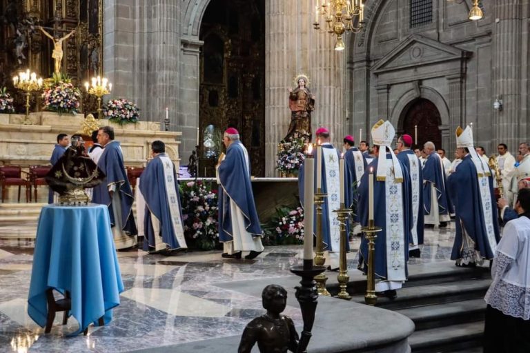 Llama Iglesia católica a Sheinbaum a construir una reconciliación con bases sólidas para que México logre la paz