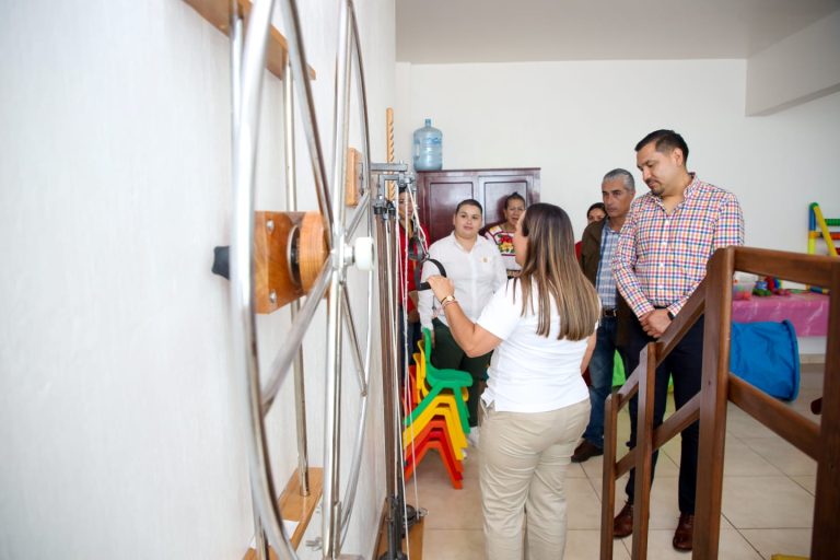 DIF Michoacán brinda rehabilitación física en el interior del estado