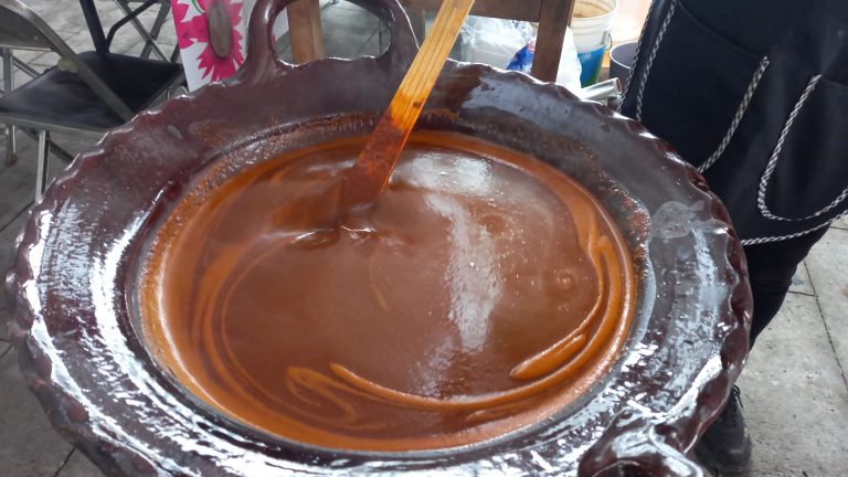Este jueves, último día de la Feria del Mole en la tenencia de Santa María de Guido