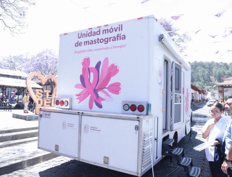Unidades móviles de mastografía recorren los 113 municipios de Michoacán