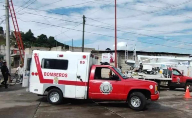 Hombre muere electrocutado y su compañero queda herido en Zitácuaro