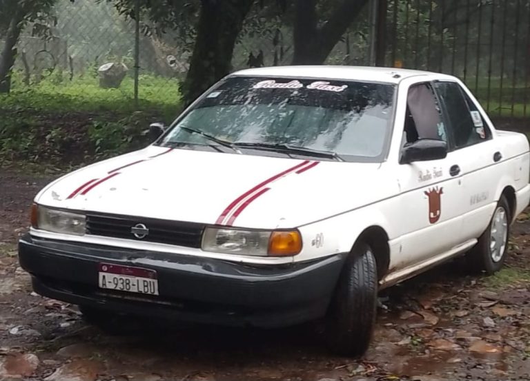 Hallan a taxista asesinado, cerca de la carretera Uruapan – Lombardía