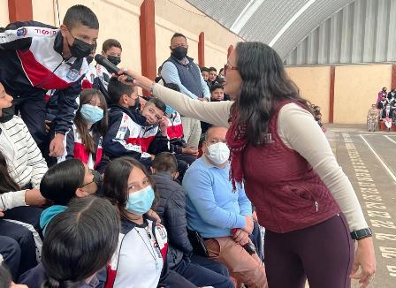 Visitan 11 municipios con el Programa ¿Por qué soy científica?