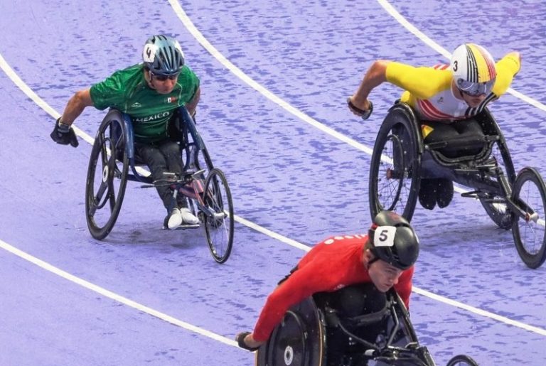 Avanza el moreliano Salvador Hernández a la final de los 400 metros en los Paralímpicos París 2024