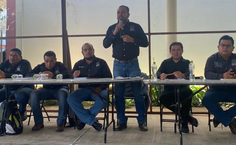 En exigencia de mesa con Gabriela Molina sin condicionantes, CNTE radicalizará acciones