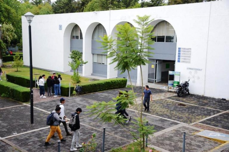 Concluyen vacaciones de verano en la UMSNH