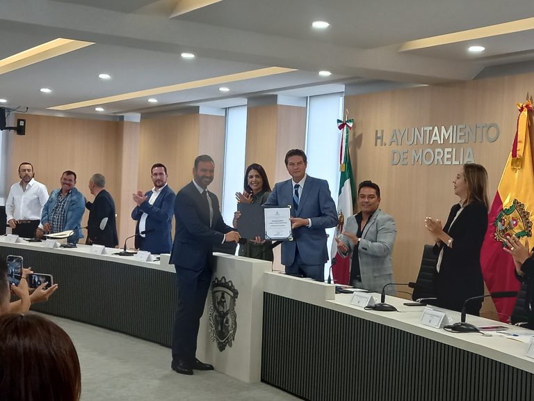 Nombran a secretario y tesorero del ayuntamiento