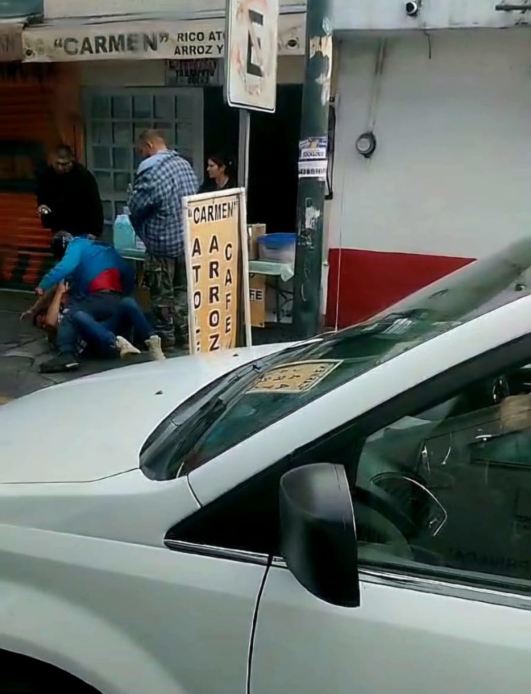 Captan en video 2 pleitos por hechos de tránsito en Morelia