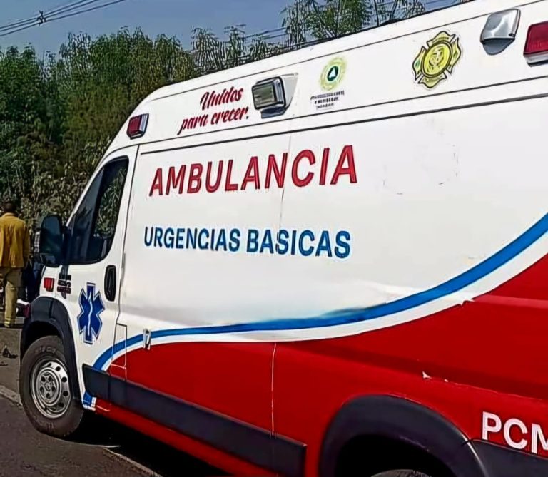 Motociclista fallece al accidentarse en la carretera Morelia-Aeropuerto