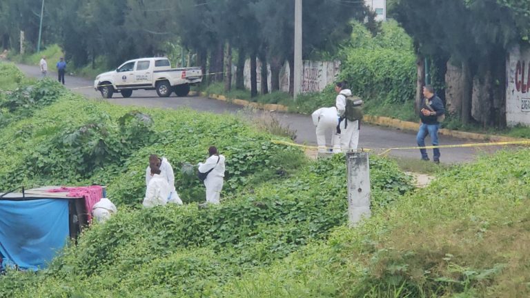 Localizan cadáver baleado en choza a un costado del Río Grande Morelia