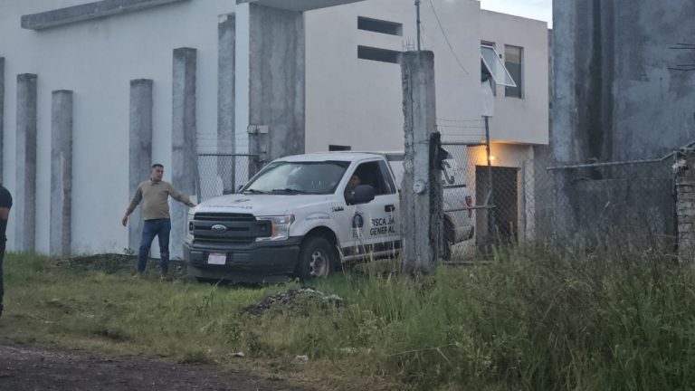 Hallan cadáver putrefacto y maniatado dentro de obra en construcción de la salida a Quiroga