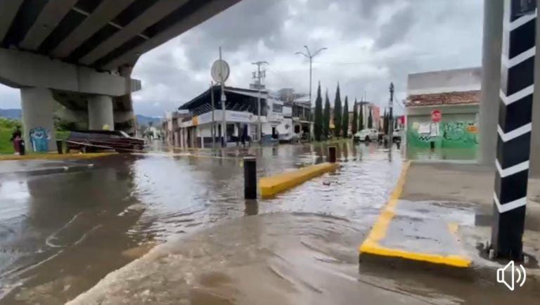 Indefinido desfogue de la presa de Cointzio; ríos de Morelia están al máximo de su capacidad