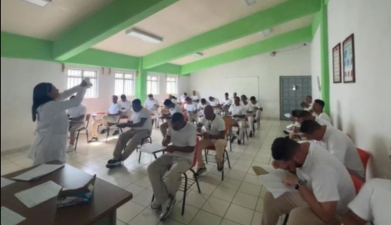 Cerca de 2 mil personas privadas de libertad inician ciclo escolar 2024-2025