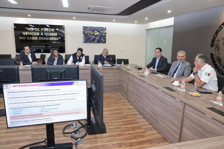 Continúa gobernador realizando gestiones para la atracción de vuelos al puerto de LC