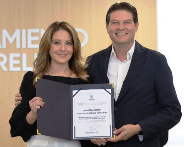Aprueba Ayuntamiento nombramiento de Paola Delgadillo como Presidenta Honoraria del DIF Morelia