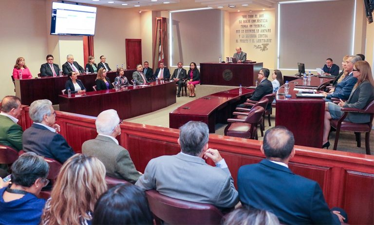 Se retiran dos magistrados y una magistrada del Supremo Tribunal de Justicia del Estado
