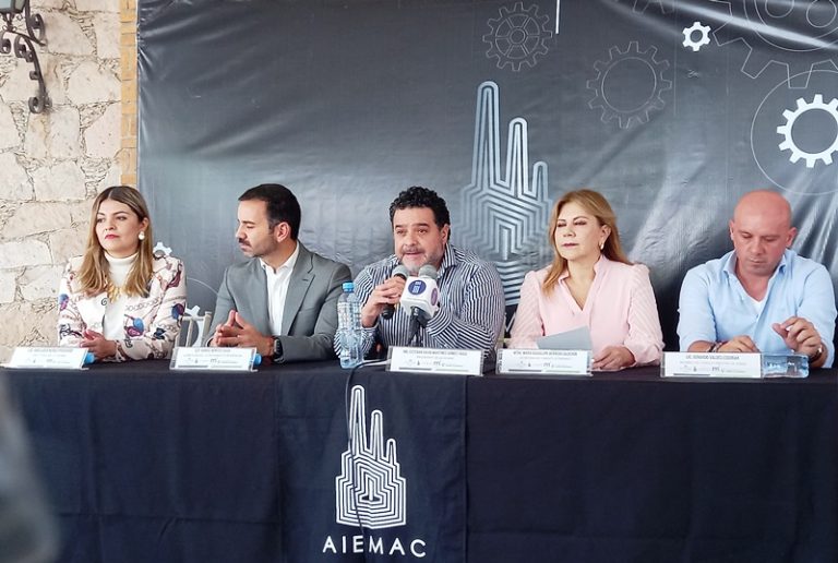 Buscan generar acercamiento entre jóvenes y sector industrial de Michoacán