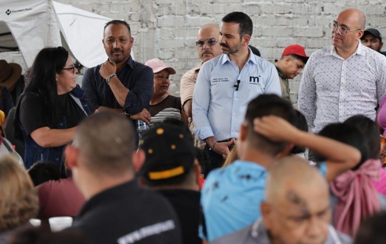 Agradecen vecinos de los Itzícuaros apoyo del Gobierno de Morelia durante las lluvias